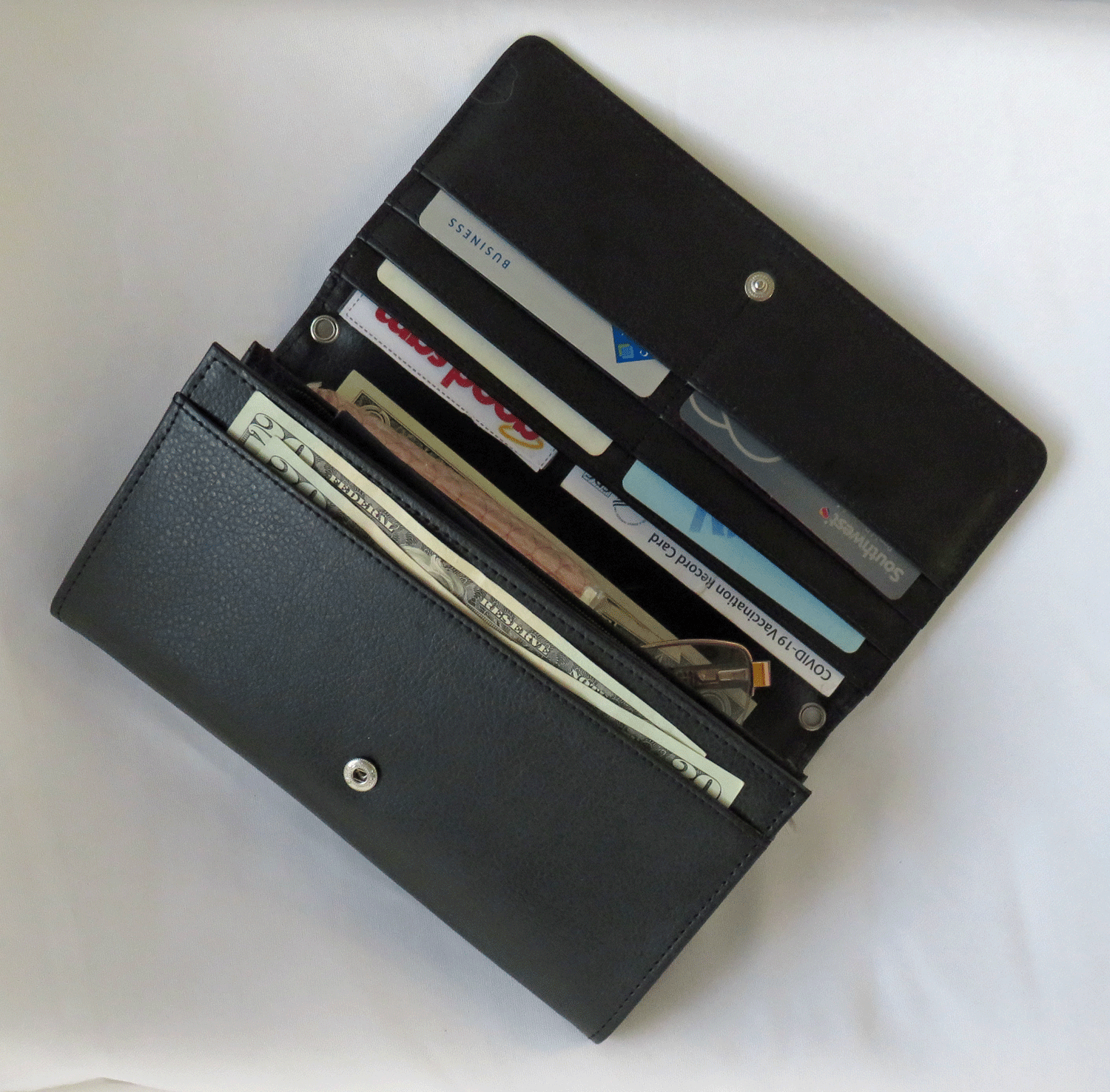 clutch wallet interior with product 2
