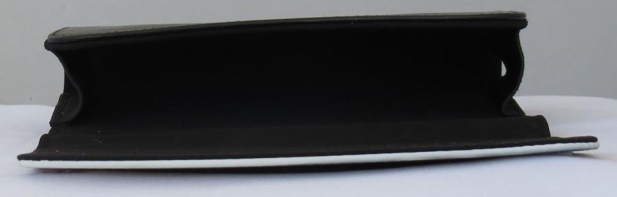 glasses case interior view