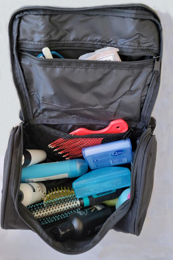 Travel bag with toiletries