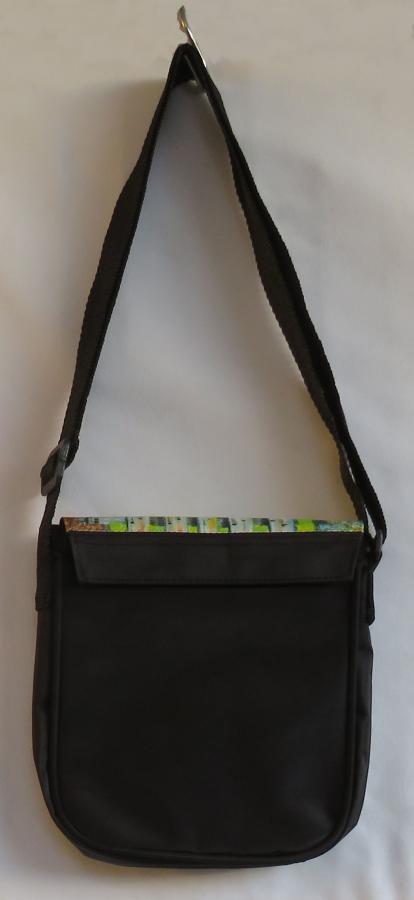 Irish Terrier 1A small messenger bag - back