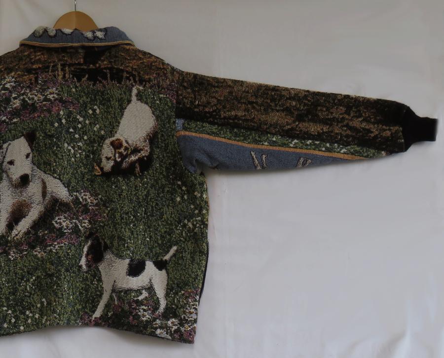 Jack Russell short coat 1A rt sleeve back