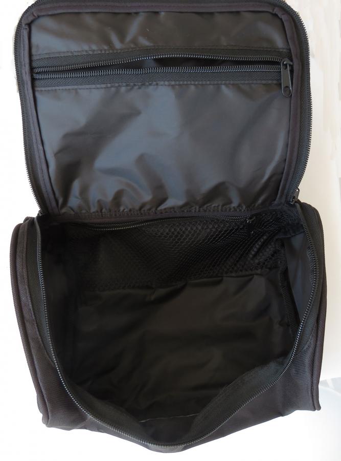 Travel bag zippered compartments