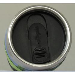 travel mug lid closed