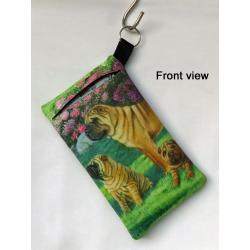 Shar Pei 2 cell phone holder - front